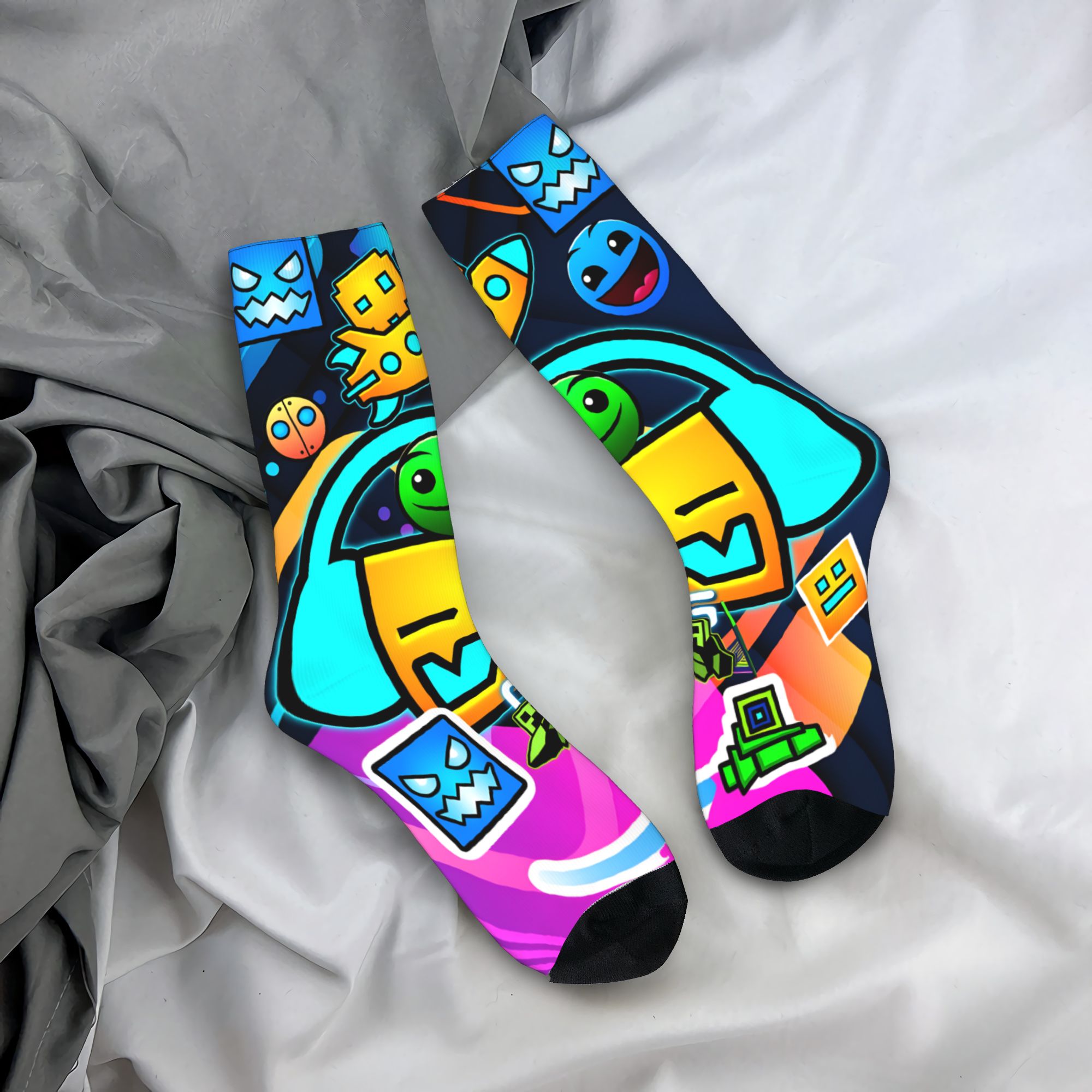 Geometry Gaming Dashed Socks   - Gaming Accessories Men recension och pris